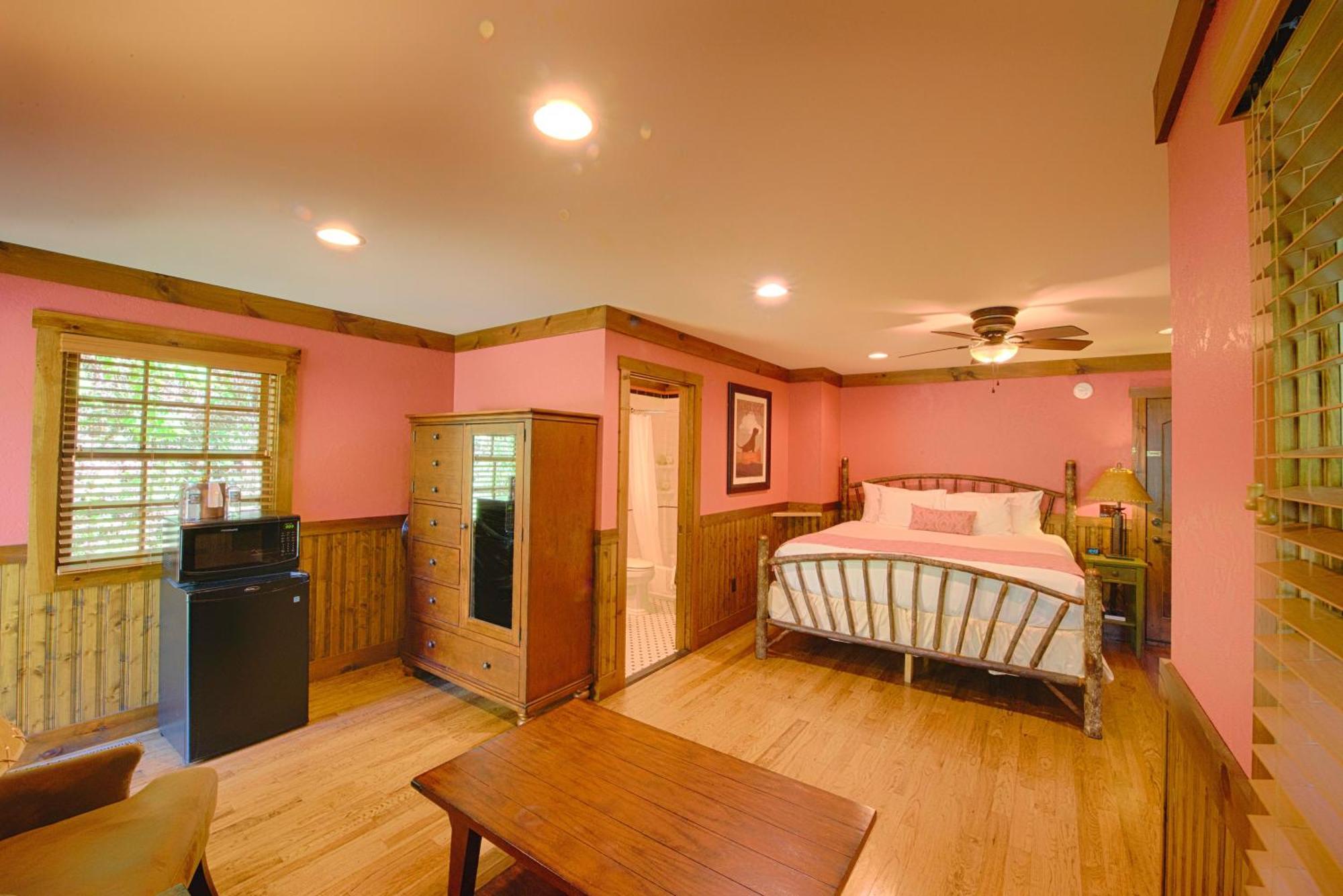 Historic Lodge Tapoco